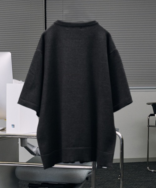 SELLE GLANT(セレグランテ)の「CREW NECK ZIP KNIT SHIRT / クルーネックジップニットシャツ(Tシャツ/カットソー・メンズ・ブラック/ネイビー・LARGE/MEDIUM/SMALL)」の5枚目の写真