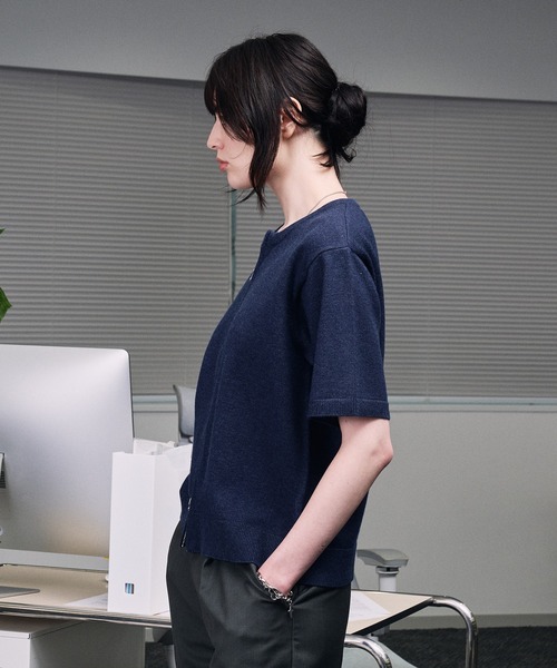 SELLE GLANT(セレグランテ)の「CREW NECK ZIP KNIT SHIRT / クルーネックジップニットシャツ(Tシャツ/カットソー・メンズ・ブラック/ネイビー・LARGE/MEDIUM/SMALL)」の22枚目の写真