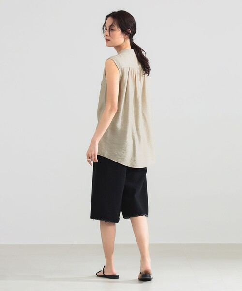 Demi-Luxe BEAMS(デミルクス ビームス)の「レーヨンリネン フリルヨーク ブラウス(シャツ/ブラウス・レディース・ブラック/イエロー系その他2/ベージュ・36/38)」の8枚目の写真