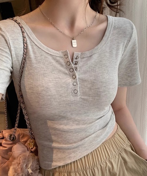 LAC-VERT（ラック・ヴェール）の「ヘンリーネックリブ半袖Tシャツ（Tシャツ/カットソー・レディース・ブラック/グレー/オフホワイト・MEDIUM/LARGE）」の6枚目の写真