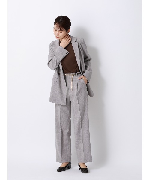 SUIT SQUARE(スーツスクエア)の「クルーネックTシャツ/半袖/ウォッシャブル/接触冷感/レーヨンストレッチポンチ/BIYORI UP(Tシャツ/カットソー・レディース・ブラック/サックスブルー/オフホワイト/グレー/ブラウン・FREE)」の14枚目の写真