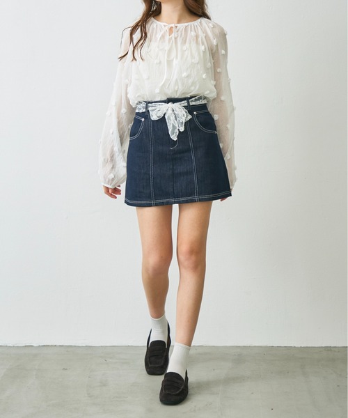 Lunea(ルネア)の「【レースベルト付き】デニムミニスカート(デニムスカート・レディース・ブルー/ブラック・L/M/S)」の3枚目の写真