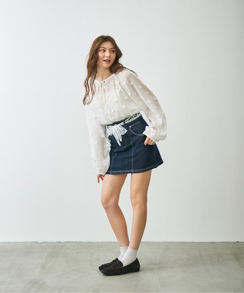 Lunea(ルネア)の「【レースベルト付き】デニムミニスカート(デニムスカート・レディース・ブルー/ブラック・L/M/S)」の5枚目の写真