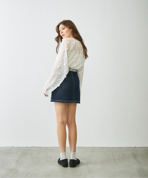 Lunea(ルネア)の「【レースベルト付き】デニムミニスカート(デニムスカート・レディース・ブルー/ブラック・L/M/S)」の6枚目の写真