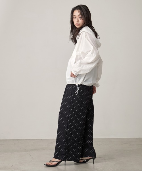 OFROOM(オフルーム)の「UV Cut Sheer Blouson|UVカットシアーブルゾン(ブルゾン・レディース・グリーン/ホワイト/ベージュ・FREE)」の19枚目の写真