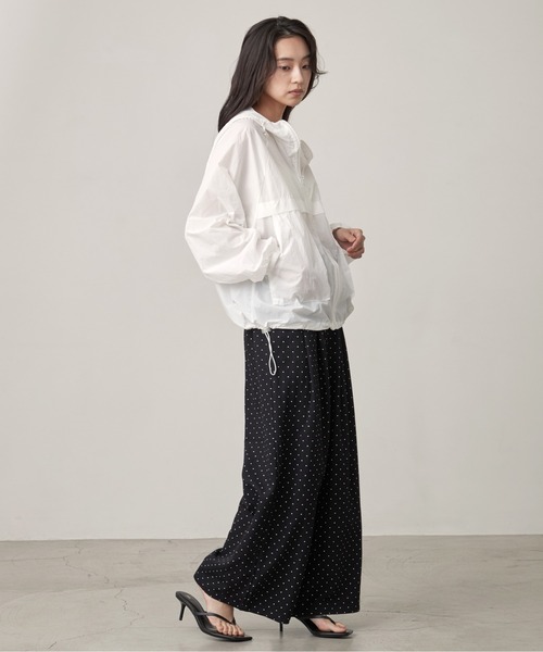 OFROOM(オフルーム)の「UV Cut Sheer Blouson|UVカットシアーブルゾン(ブルゾン・レディース・グリーン/ホワイト/ベージュ・FREE)」の21枚目の写真