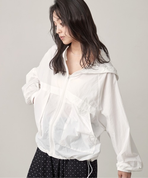 OFROOM(オフルーム)の「UV Cut Sheer Blouson|UVカットシアーブルゾン(ブルゾン・レディース・グリーン/ホワイト/ベージュ・FREE)」の16枚目の写真
