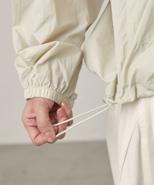 OFROOM(オフルーム)の「UV Cut Sheer Blouson|UVカットシアーブルゾン(ブルゾン・レディース・グリーン/ホワイト/ベージュ・FREE)」の12枚目の写真