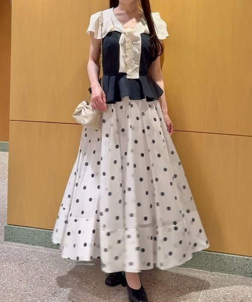 SNIDEL（スナイデル）の「セーラーカラーブラウス（シャツ/ブラウス・レディース・ライトブルー/アイボリー/ネイビー・F）」の19枚目の写真