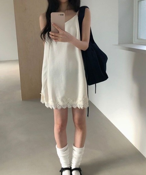LADY LIKE(レディライク)の「レースヘム切替えキャミチュニック(キャミソール・レディース・アイボリー・M)」の7枚目の写真