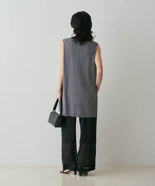 qualite（カリテ）の「【接触冷感・セットアップ対応】レーヨンストレッチニットチュニック　夏服　オフィスカジュアル　タンクトップ（ニット/セーター・レディース・グレー系その他2/ダークベージュ・フリー）」の14枚目の写真