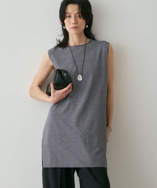 qualite（カリテ）の「【接触冷感・セットアップ対応】レーヨンストレッチニットチュニック　夏服　オフィスカジュアル　タンクトップ（ニット/セーター・レディース・グレー系その他2/ダークベージュ・フリー）」の3枚目の写真