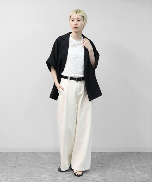 THE CELL.（ザセルドット）の「センターシーム　ワイドストレートデニム　CENTER SEAM WIDE STRAIGHT DENIM（デニムパンツ・レディース・アイボリー/チャコールグレー・FREE）」の10枚目の写真