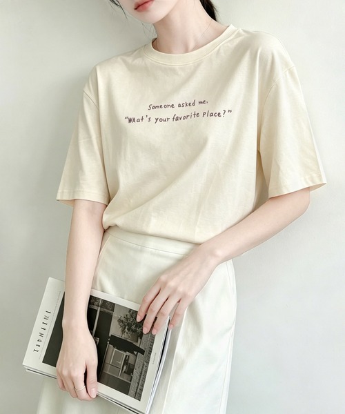 aimoha（アイモハ）の「ミニメッセージプリントTシャツ（Tシャツ/カットソー・レディース・ブラック/ホワイト/オフホワイト/ピンク・FREE）」の2枚目の写真