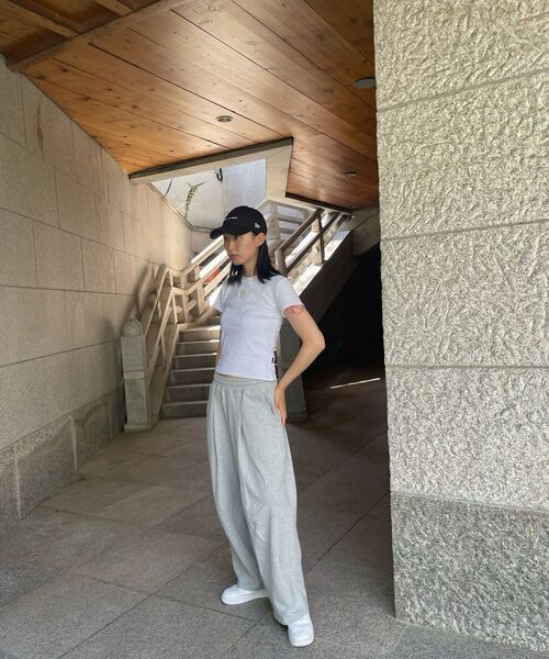 ABEEHUMS(アビハムズ)の「ビビロゴスリムフィット半袖Tシャツ ABH355-113 イエロー(Tシャツ/カットソー・レディース・イエロー・SMALL/MEDIUM/LARGE)」の15枚目の写真