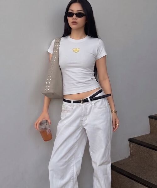 ABEEHUMS(アビハムズ)の「ビビロゴスリムフィット半袖Tシャツ ABH355-113 イエロー(Tシャツ/カットソー・レディース・イエロー・SMALL/MEDIUM/LARGE)」の3枚目の写真