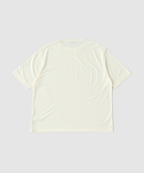 EDIFICE(エディフィス)の「ETS.MATERIAUX(マテリオ) wool boat neck Tシャツ(Tシャツ/カットソー・メンズ・ホワイト・MEDIUM/LARGE)」の2枚目の写真