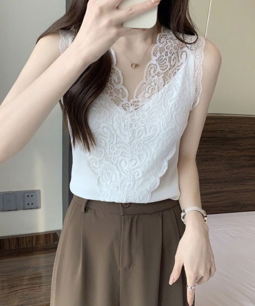 yuue' ( wear )(ユーイ)の「レースVネックサマーリブニットタンクトップ(タンクトップ・レディース・ブラック/ホワイト・FREE)」の15枚目の写真