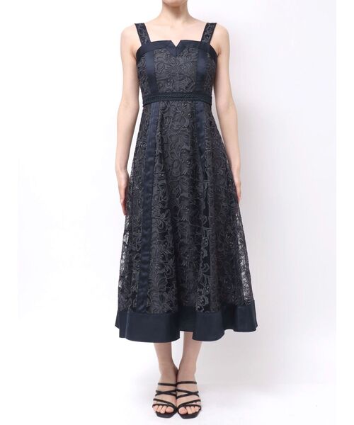 MERCURYDUO(マーキュリーデュオ)の「カットワークレースキャミワンピース(ワンピース・レディース・ネイビー/オフホワイト・SMALL/MEDIUM)」の21枚目の写真