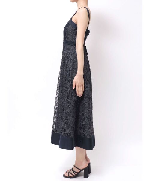 MERCURYDUO(マーキュリーデュオ)の「カットワークレースキャミワンピース(ワンピース・レディース・ネイビー/オフホワイト・SMALL/MEDIUM)」の22枚目の写真