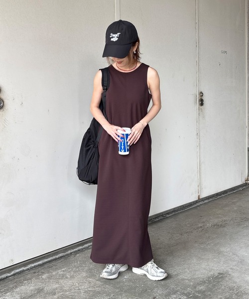 ISOOK(アイスー)の「【ISOOK / アイスー】カットジョーゼットバックオープンワンピース / Iライン ロング丈 ノースリーブ 夏 ZOZOTOWN限定(ワンピース・レディース・ブラウン/ブラック・FREE)」の17枚目の写真