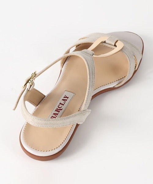 BARCLAY(バークレー)の「BARCLAY(バークレー)フラットサンダル(サンダル・レディース・ベージュ/シルバー・22cm/22.5cm/23cm/23.5cm/24cm/24.5cm)」の14枚目の写真