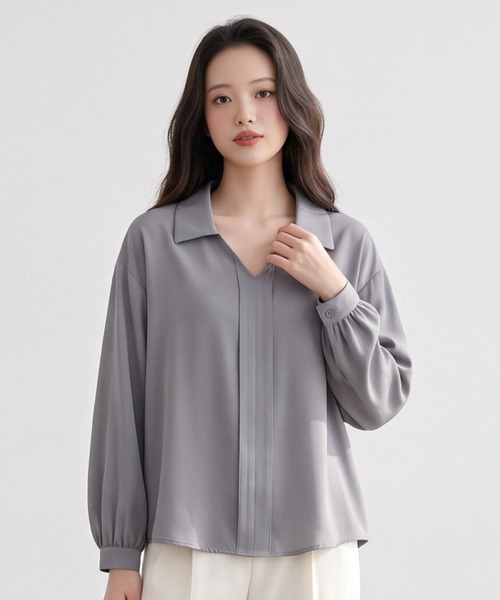 Sew loop(ソーループ)の「スキッパー風デザイン&ボリュームスリーブブラウス(シャツ/ブラウス・レディース・ブラック/オリーブ/グレー・FREE)」の2枚目の写真