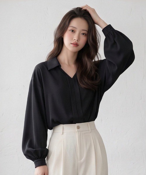 Sew loop(ソーループ)の「スキッパー風デザイン&ボリュームスリーブブラウス(シャツ/ブラウス・レディース・ブラック/オリーブ/グレー・FREE)」の1枚目の写真