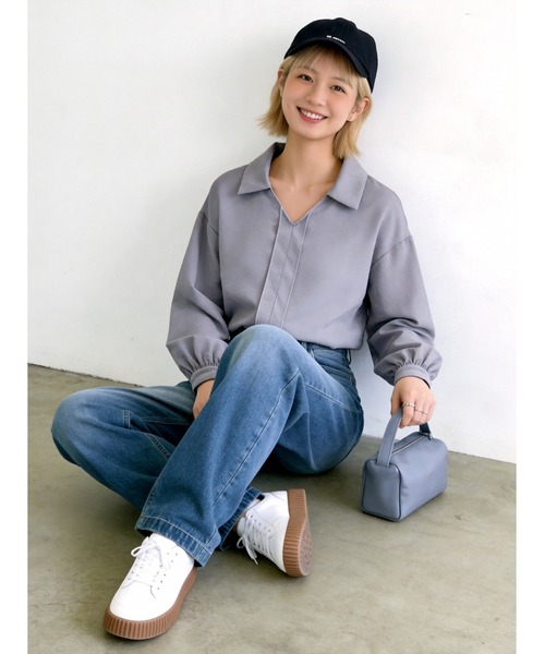 Sew loop(ソーループ)の「スキッパー風デザイン&ボリュームスリーブブラウス(シャツ/ブラウス・レディース・ブラック/オリーブ/グレー・FREE)」の5枚目の写真