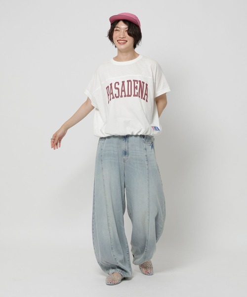 niko and...(ニコアンド)の「ドロストアソートBIGTシャツ(Tシャツ/カットソー・レディース・ブラウン/レッド/ナチュラル/オフホワイト・LARGE/MEDIUM)」の13枚目の写真