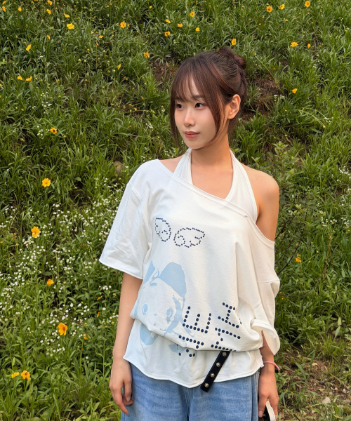 AWESOME STUDIO（オーサムスタジオ）の「ベイビーキャット ワンショルダーティーシャツ ホワイト（Tシャツ/カットソー・レディース・ホワイト・FREE）」の7枚目の写真