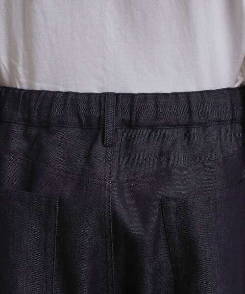 tk.TAKEO KIKUCHI(ティーケータケオキクチ)の「【色褪せしにくいデニム】Comfy Fadeless Denim Seriesワイドストレートデニム(デニムパンツ・メンズ・ネイビー/ブラック・03/02/01)」の5枚目の写真