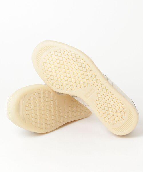 adidas(アディダス)の「adidas originals (アディダス オリジナルス) TOBACCO/KJ4903(スニーカー・レディース・アイボリー・22.5cm/23.0cm/24.5cm/25.0cm/23.5cm/24.0cm)」の3枚目の写真