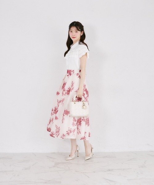 tocco closet(トッコ クローゼット)の「フリルメロウ配色パール釦ブラウス(シャツ/ブラウス・レディース・オフホワイト/ネイビー・M)」の7枚目の写真