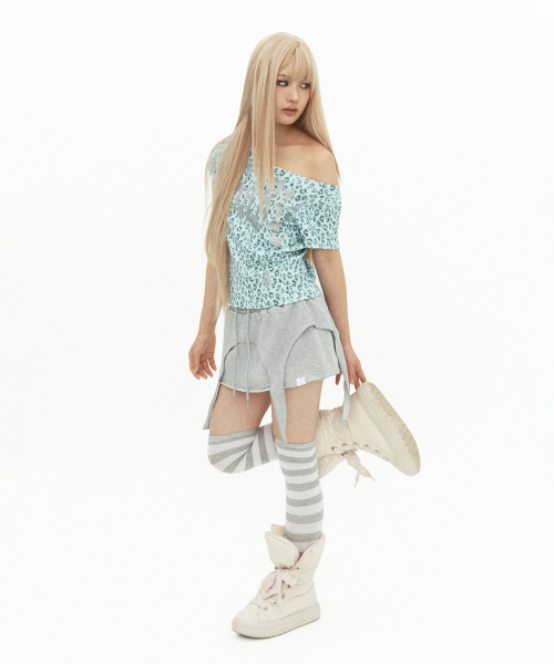 SETUP-EXE（セットアップイーエックスイー）の「BABY WIDE NECK TOP / LEOPARD MINT（Tシャツ/カットソー・レディース・その他・OS）」の3枚目の写真