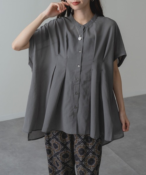 refinedworks(リファインドワークス)の「【refinedworks】ウエストタック シアー ブラウス(シャツ/ブラウス・レディース・パープル/チャコールグレー/グリーン・FREE)」の2枚目の写真