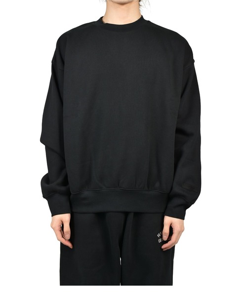 FOG ESSENTIALS(エフオージーエッセンシャルズ)の「CLASSIC FIT FLEECE CREWNECK(Tシャツ/カットソー・メンズ・ブラウン/ブラック・SMALL/LARGE/MEDIUM/X-SMALL)」の3枚目の写真
