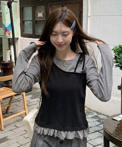 AVYL(アヴィル)の「アシンメトリーキャミドッキング 長袖カットソー(Tシャツ/カットソー・レディース・ブラック/グレー・M)」の7枚目の写真