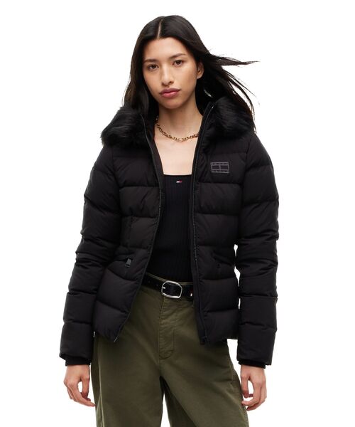 tommy jeans（トミー ジーンズ）の「【ZOZO限定】ファーフード ショートダウンジャケット（ダウンジャケット/コート・レディース・ブラック/ホワイト・X-SMALL/MEDIUM/SMALL）」の11枚目の写真
