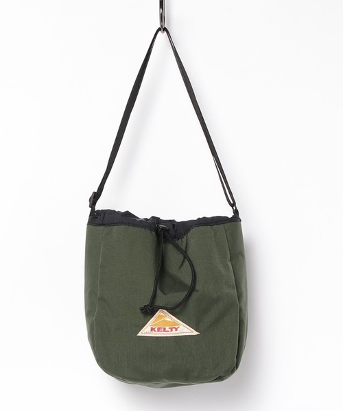 Chick(チック)の「KELTY/ケルティ REVERSIBLE KINCHAKU ショルダーバッグ 巾着バッグ(ショルダーバッグ・メンズ・オリーブ/ブラウン・FREE)」の2枚目の写真