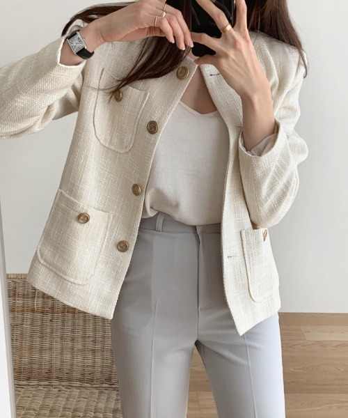 AMAJI(アマジ)の「4ポケット ノーカラージャケット(ノーカラージャケット・レディース・ベージュ/ライトグリーン・MEDIUM/LARGE)」の2枚目の写真