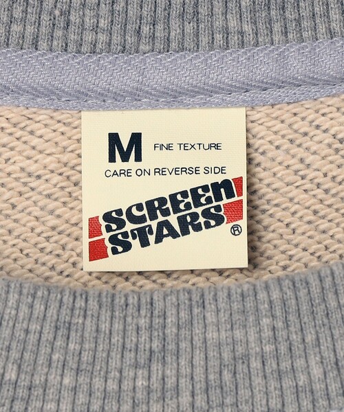 SHIPS any(シップス エニィ)の「SCREEN STARS: カレッジ プリント リラックス スウェット◆(スウェット・メンズ・カーキ/グレー・LARGE/MEDIUM)」の18枚目の写真