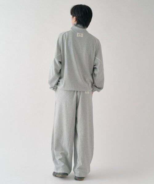 goocy(グーシー)の「ボンディングスウェットトラックJKT(ブルゾン・メンズ・ブラウン/ブラック/グレー・X-LARGE/LARGE/MEDIUM)」の21枚目の写真