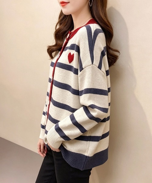 ReRe(リリ)の「配色ボーダーハート刺繍長袖ニットカーディガン(ニット/セーター・レディース・ネイビー/グリーン/レッド・FREE)」の7枚目の写真