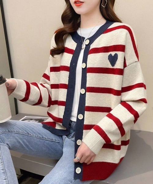 ReRe(リリ)の「配色ボーダーハート刺繍長袖ニットカーディガン(ニット/セーター・レディース・ネイビー/グリーン/レッド・FREE)」の10枚目の写真