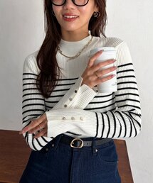 袖口ボタンハイネックプルオーバー