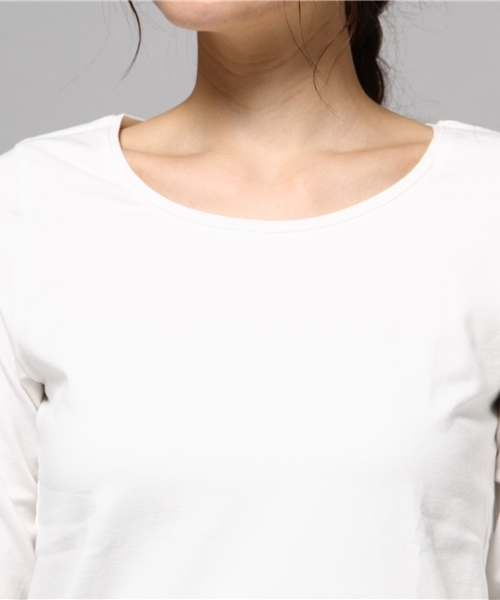 LIMITLESS LUXURY（リミットレスラグジュアリー）の「クルーネックカットソー◆（Tシャツ/カットソー・レディース・ホワイト/ブラック/グレー・FREE）」の4枚目の写真