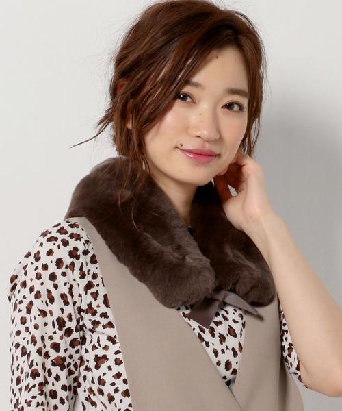 Jewel Changes（ジュエルチェンジズ）の「JP レッキス リボンティペット（ストール/ショール・レディース・ダークグレー/ダークブラウン・FREE）」の6枚目の写真
