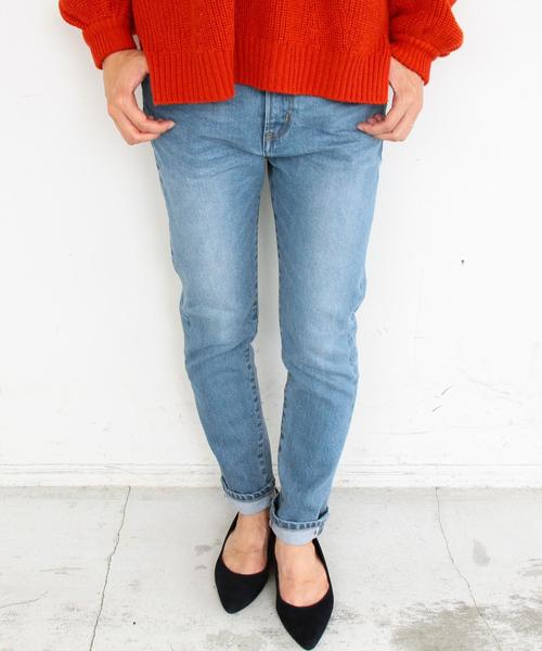 BEAUTY&YOUTH UNITED ARROWS（ビューティーアンドユースユナイテッドアローズ）の「【WEB限定】by ※∴セルヴィッジデニム9分丈スリムテーパードパンツ◆（デニムパンツ・レディース・ネイビー/コバルトブルー・SMALL/LARGE/MEDIUM）」の2枚目の写真