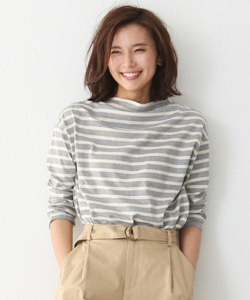 MYSELF ABAHOUSE（マイセルフアバハウス）の「カヴェール天竺ボトルネックカットソー（Tシャツ/カットソー・レディース・キャメル/オフホワイト/グレー・FREE）」の3枚目の写真